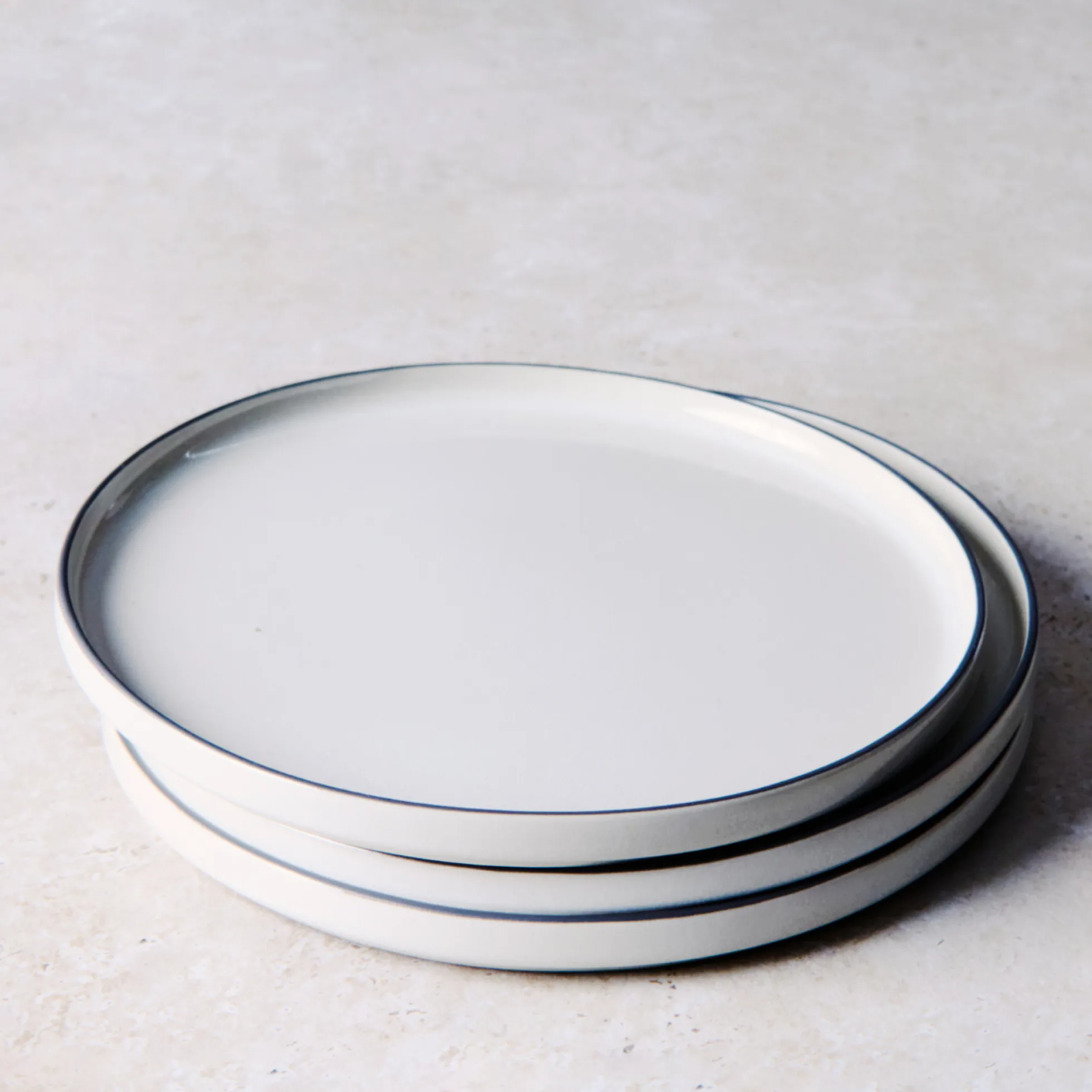 Service 4 assiettes plates Creamy