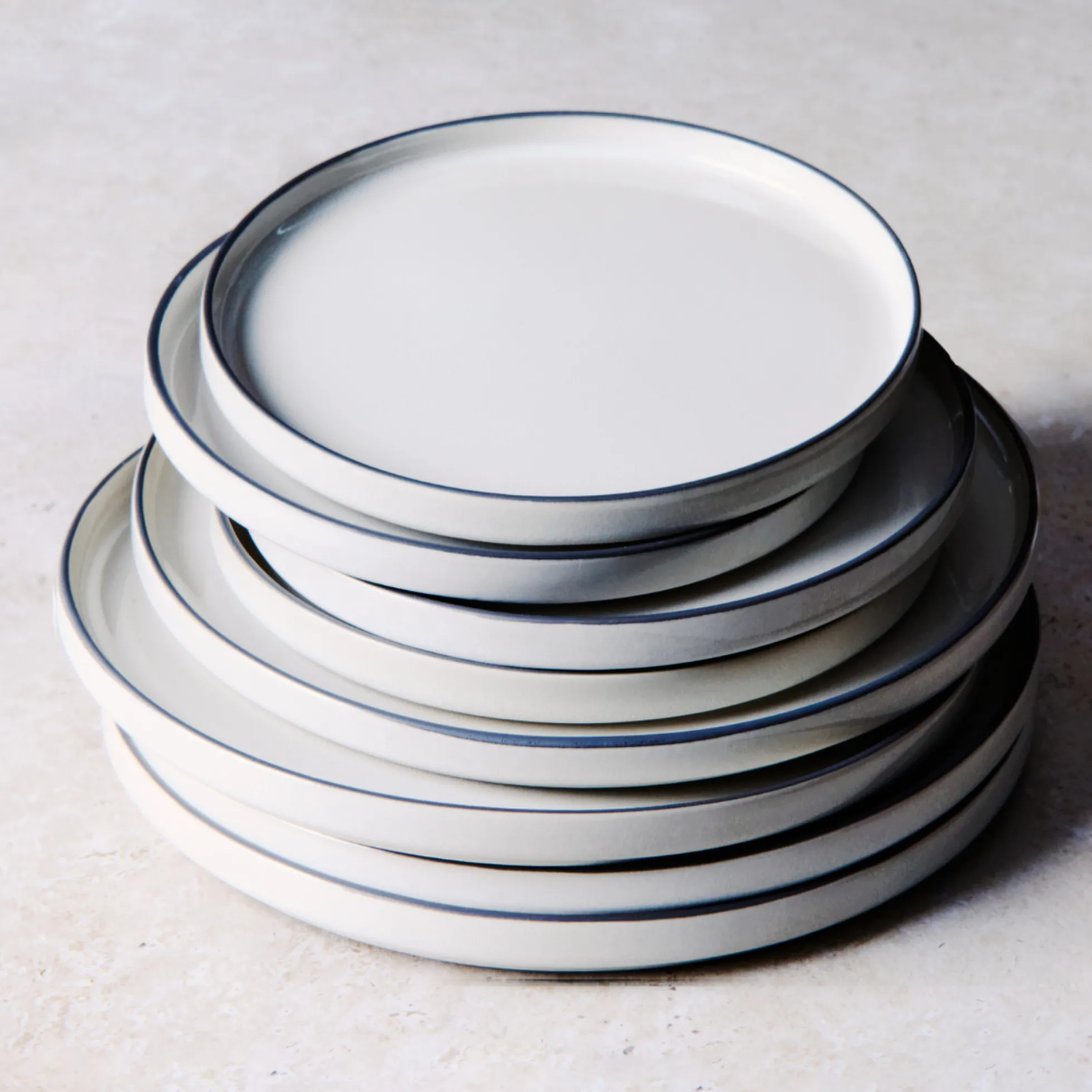 Service 4 assiettes plates Creamy