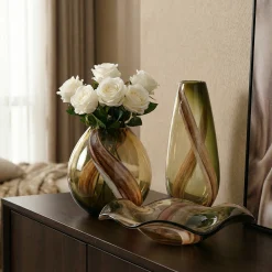 Vase en verre soufflé Olivine 38 cm