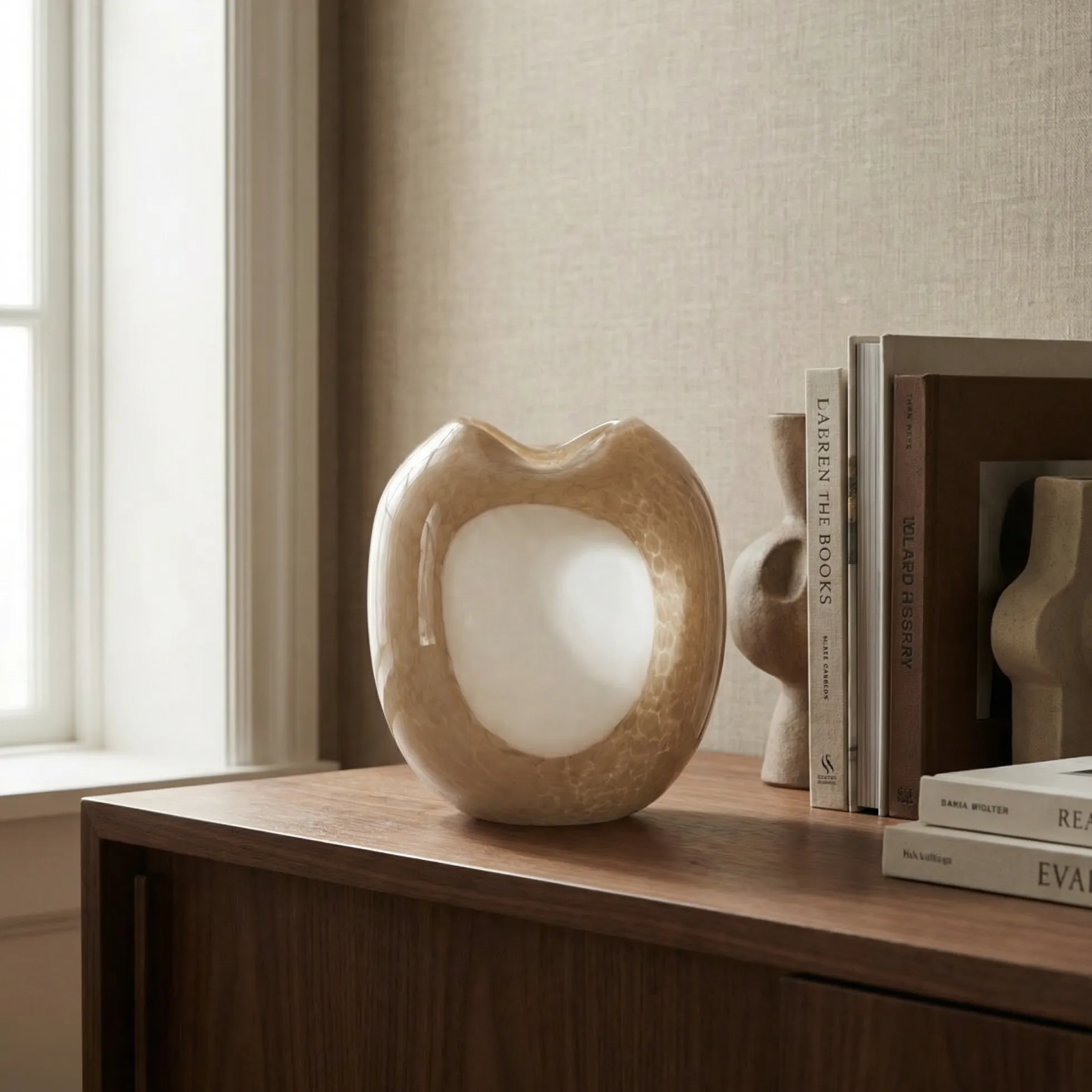 Vase en verre soufflé Opale 22 cm