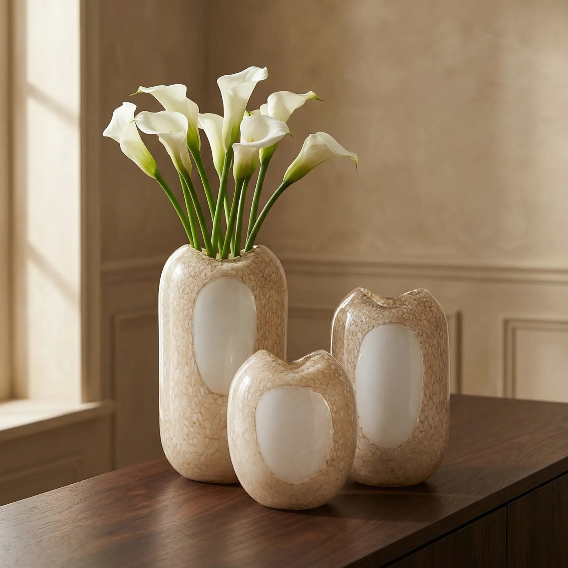 Vase en verre soufflé Opale 22 cm