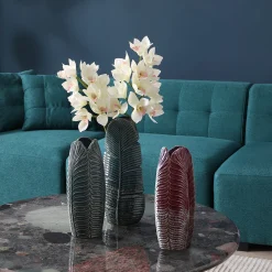Vase Leaf